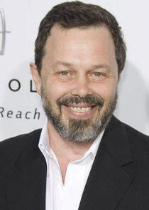 Curtis Armstrong