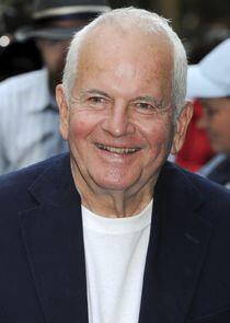 Ian Holm