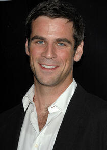 Eddie Cahill