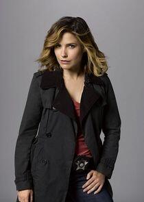 Detective Erin Lindsay