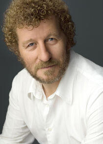 Sebastian Faulks