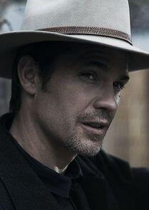 Deputy U.S. Marshal Raylan Givens