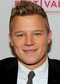 Christopher Egan