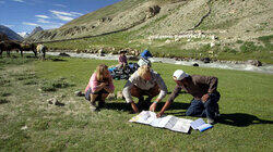 Leg 9: The Final 100, a Pony and Monks with a View