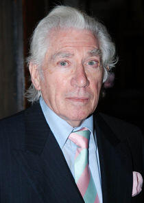 Frank Finlay