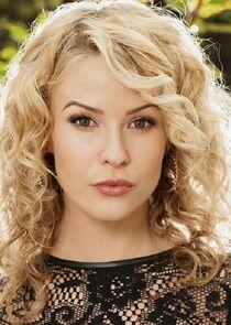 Linsey Godfrey